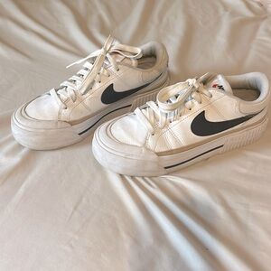Nike Platforms